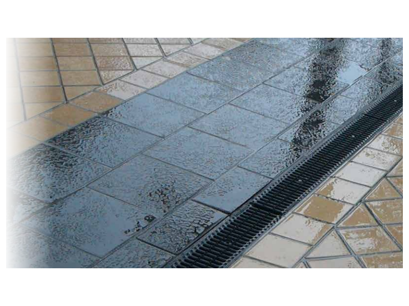 Kanalete zunanje za dvorišča